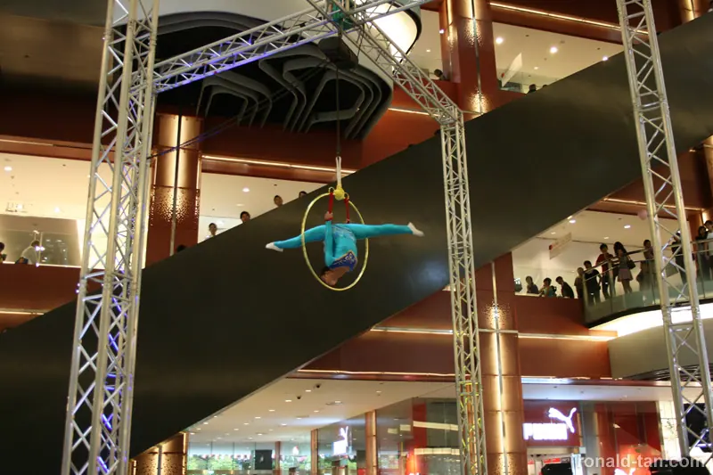 Iluma @ Bugis Light Up