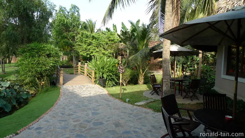 1 Day Cai Be & Vinh Long via the Mekong Delta Tour