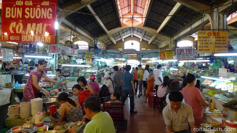 A Day in Ho Chi Minh City 1